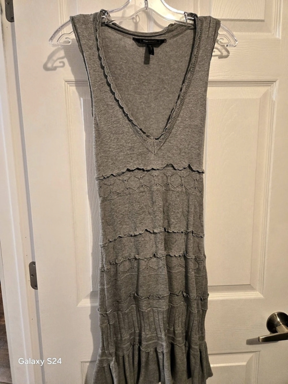 BCBGMAXAZRIA Gray Dress Size Small Like New